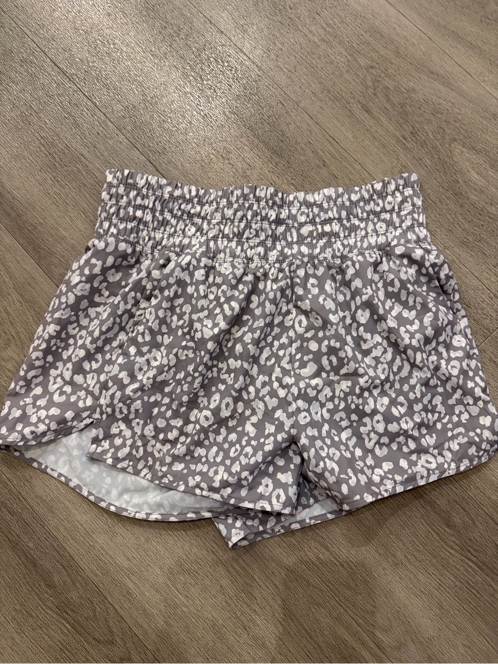 Old Navy Gray and White Leopard-Print Athletic Shorts